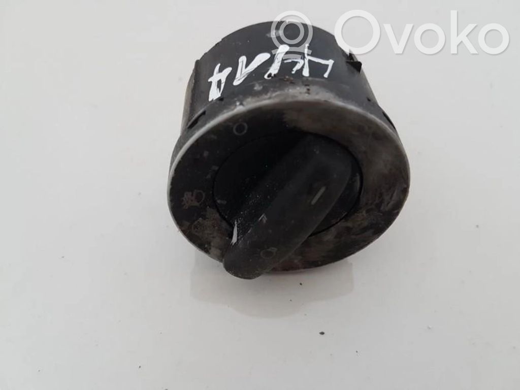 Volkswagen Touran I Interruttore luci