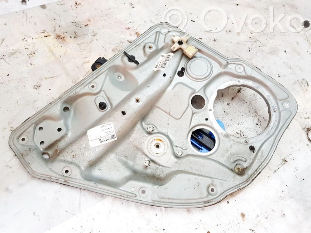Volkswagen Golf IV Alzacristalli del portellone scorrevole con motorino
