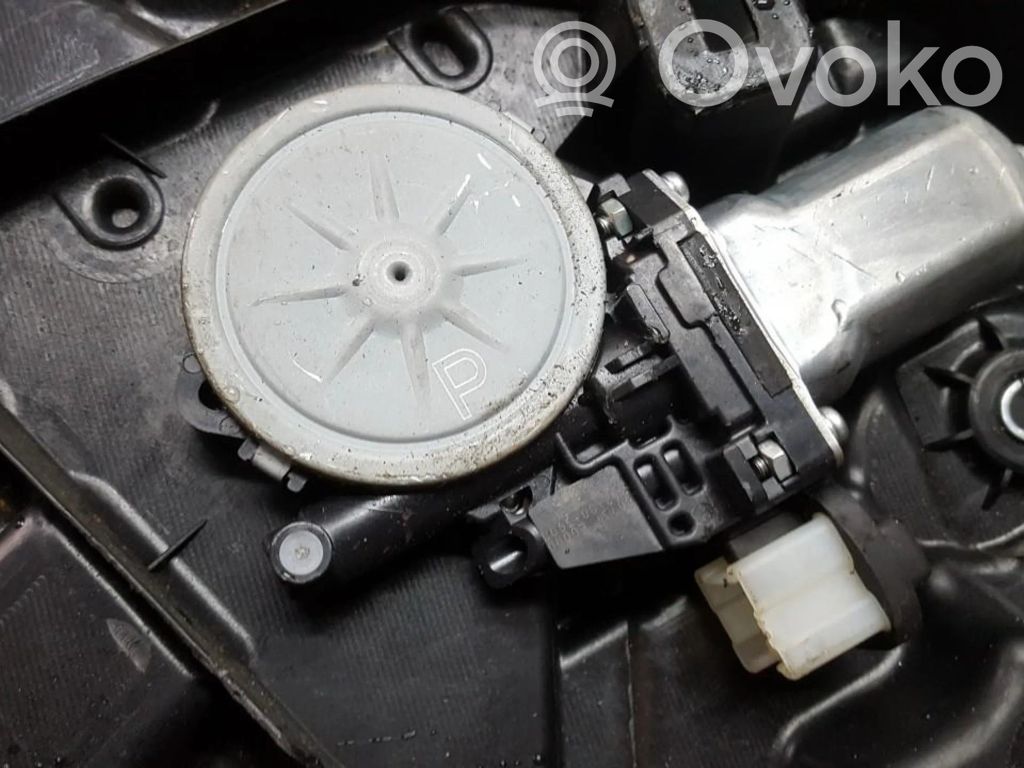 Nissan X-Trail T31 Motor macara geam ușă față 