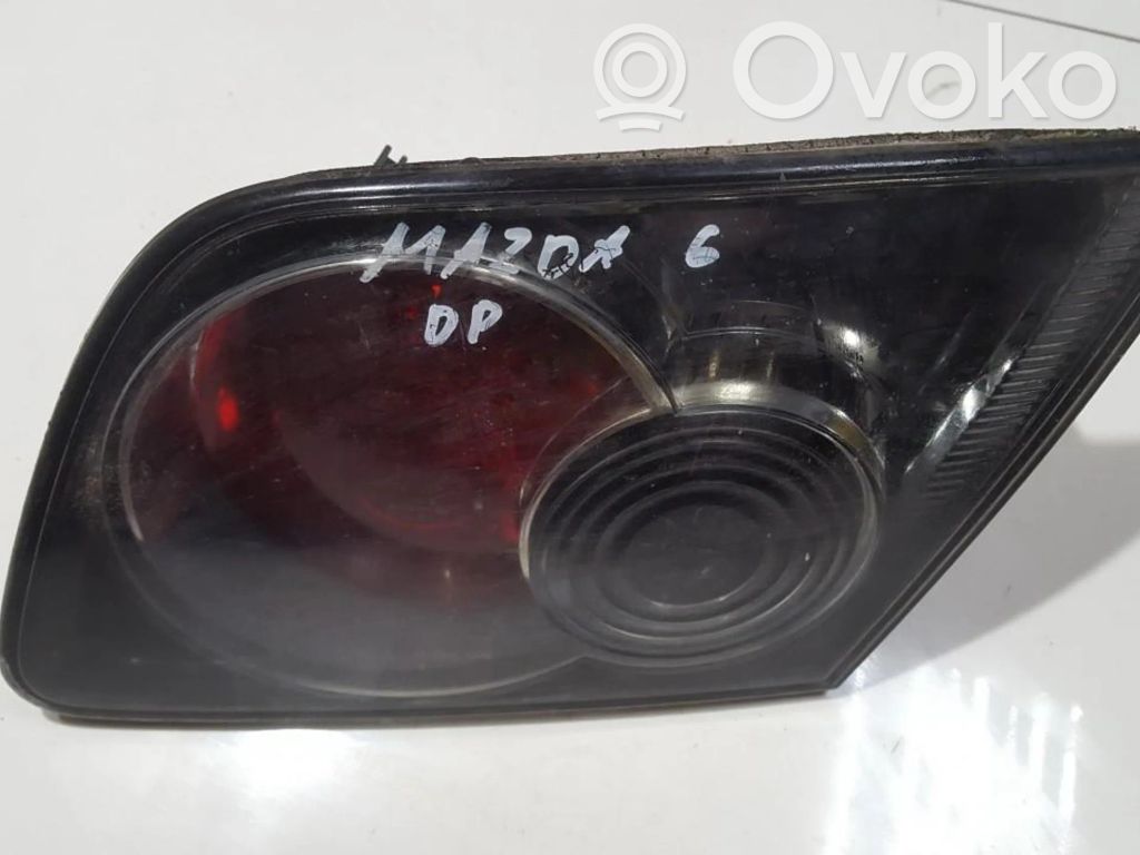 Mazda 6 Aizmugurējais lukturis pārsegā 