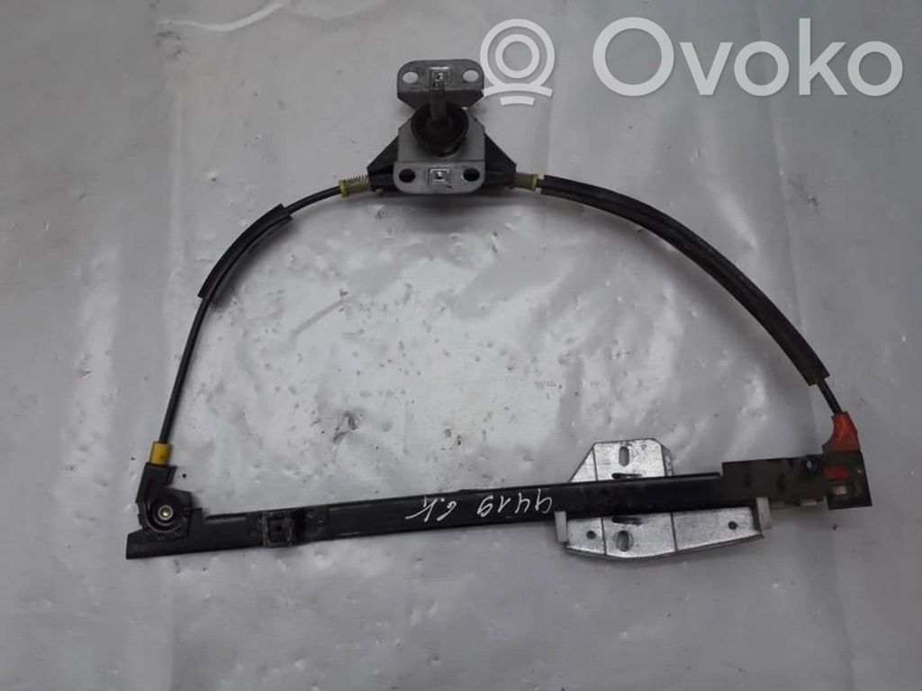 Volkswagen PASSAT B4 Regulador con motor de la ventanilla de la puerta corredera 