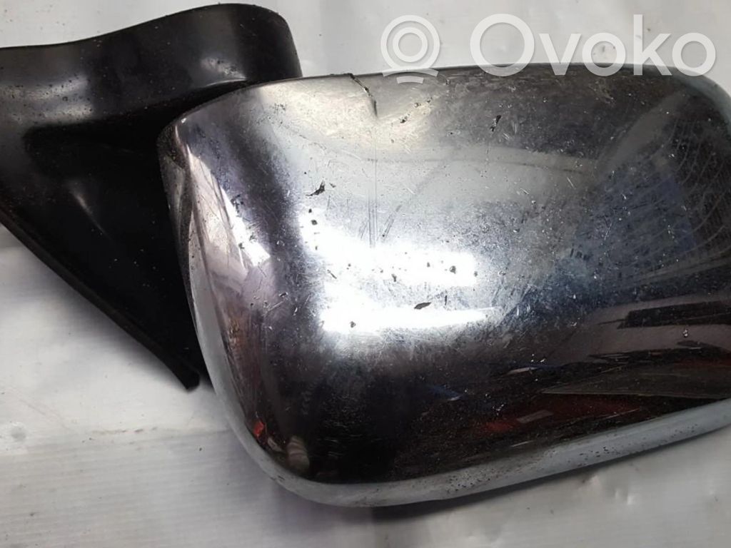 Nissan Navara D40 Copertura in plastica per specchietti retrovisori esterni