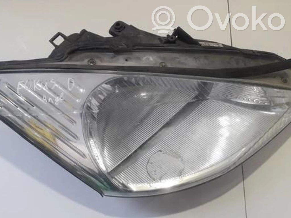 Ford Focus Headlight/headlamp 