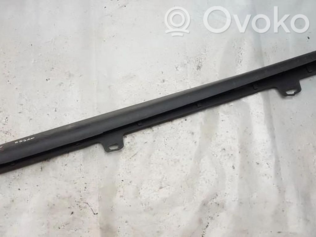 Volvo S40, V40 Listón 