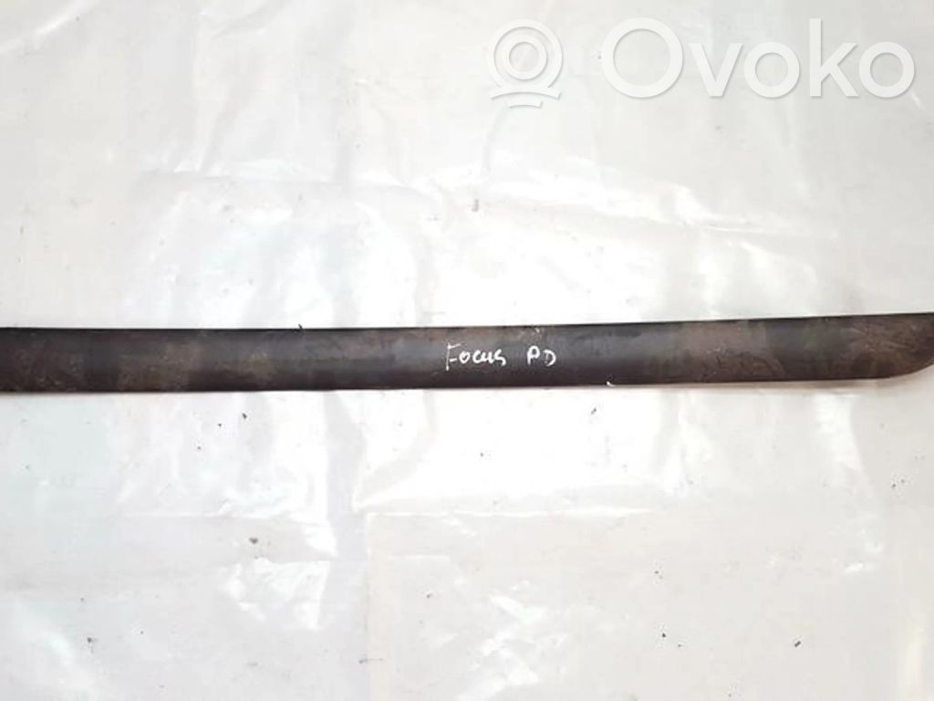 Ford Focus Moulure de porte avant