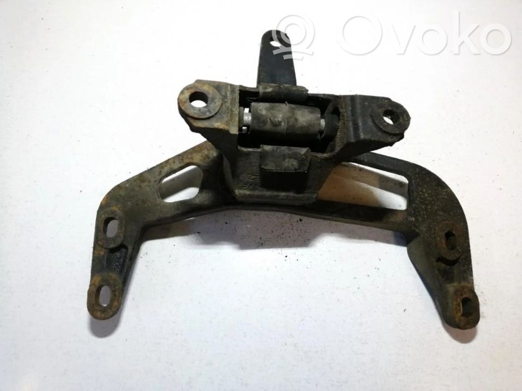 Ford Mondeo MK I Engine mount bracket 
