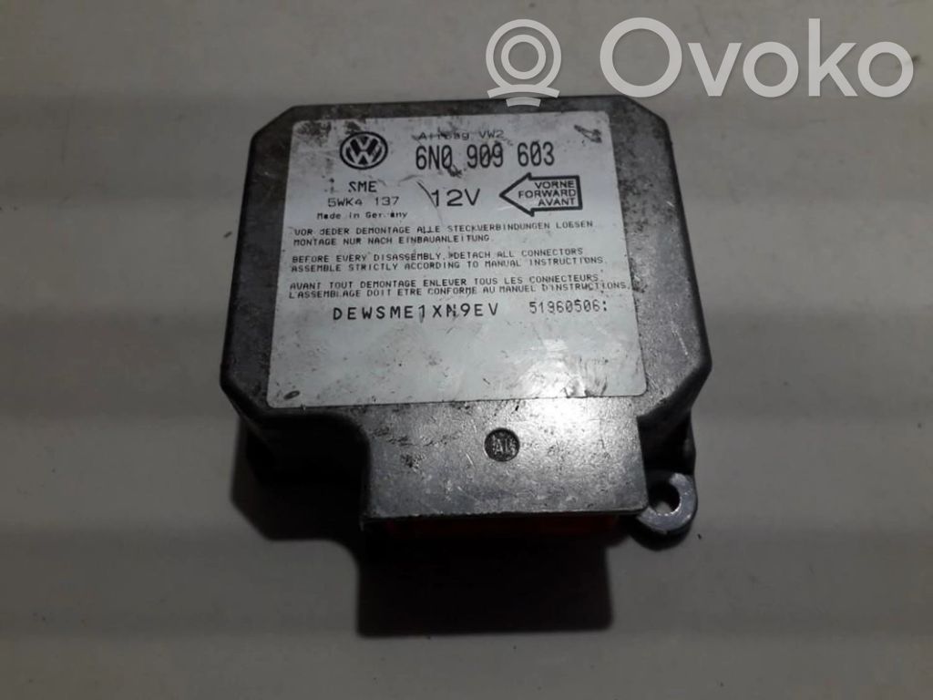 Unitate/modul de comandă airbaguri   6N0909603,5WK4137,5WK4137,6N0909603
