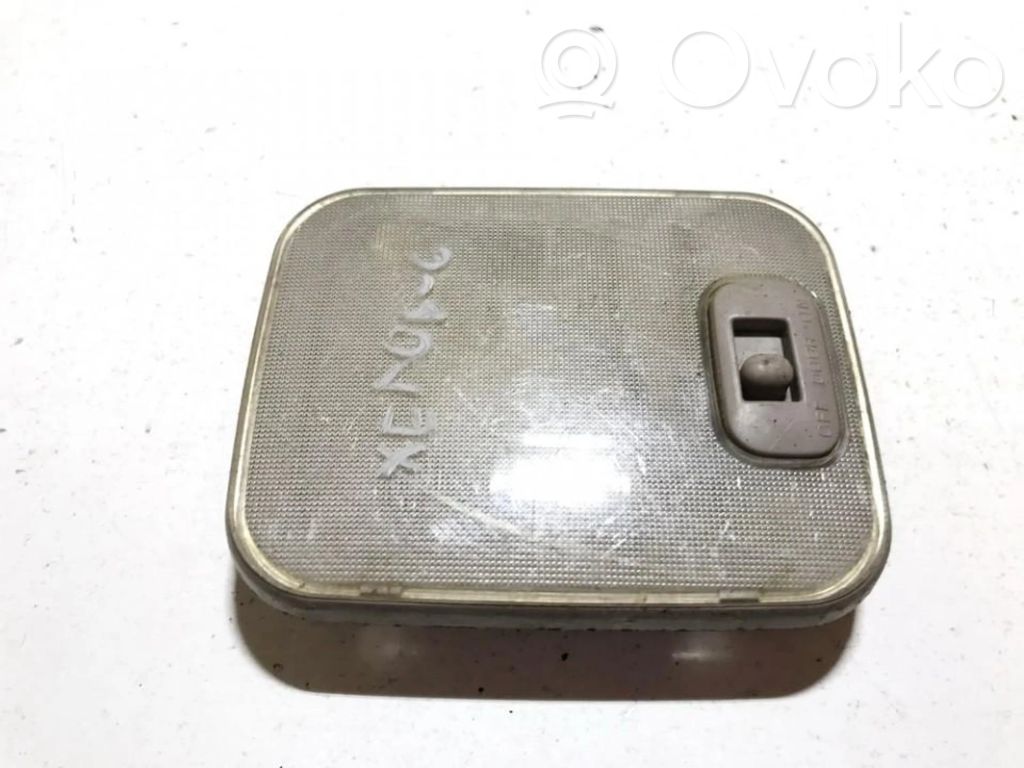 Takaistuimen valo   2G15,2G15