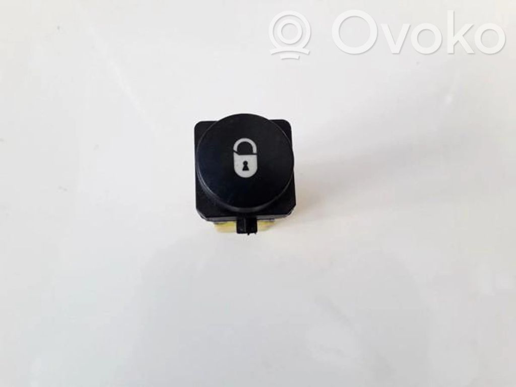 Citroen Xsara Picasso Przycisk centralnego zamka 
