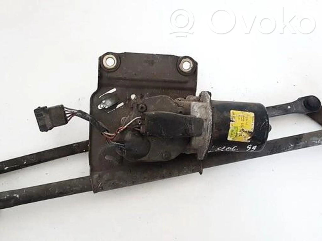 Motor și paralelogram ștergător parbriz