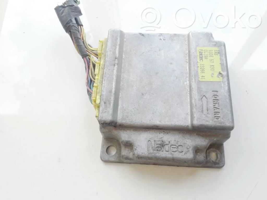 Mazda 323 Airbag control unit/module 