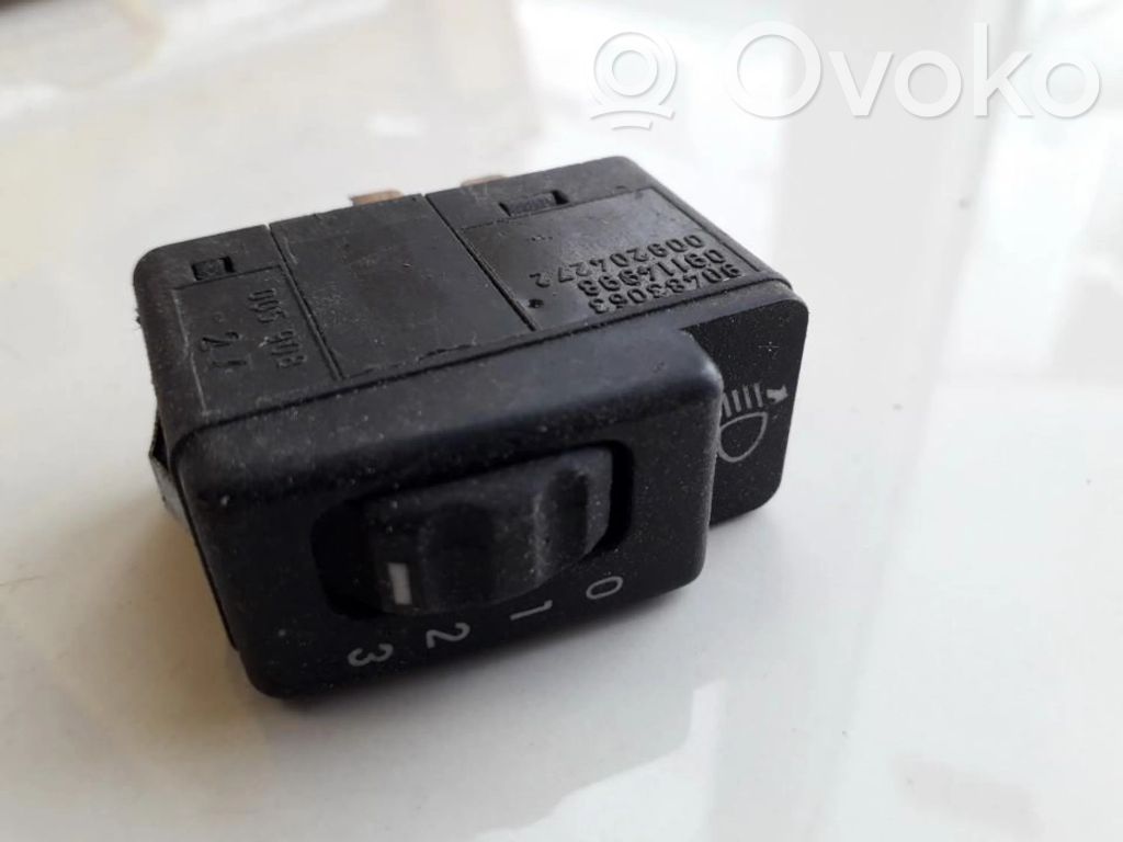 Opel Tigra A Headlight level height control switch 