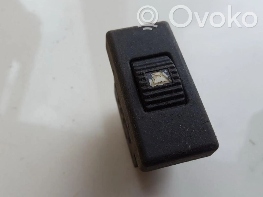 Audi 80 90 S2 B4 Altri interruttori/pulsanti/cambi 