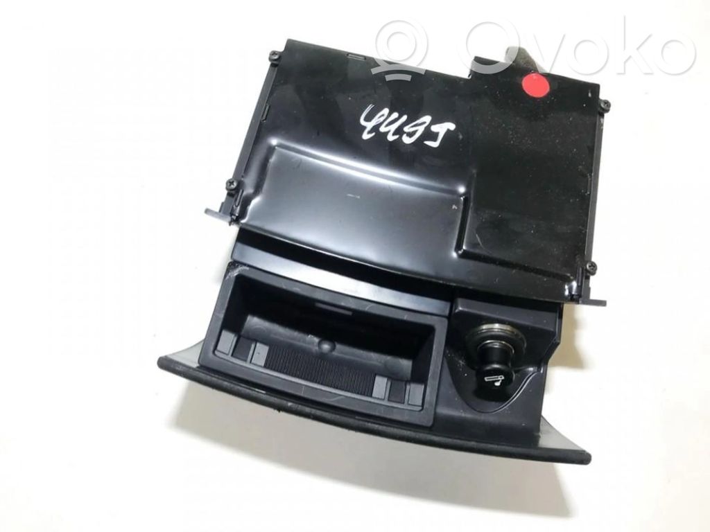 Posacenere auto   845503E000,845503E000,845503E000,845503E000