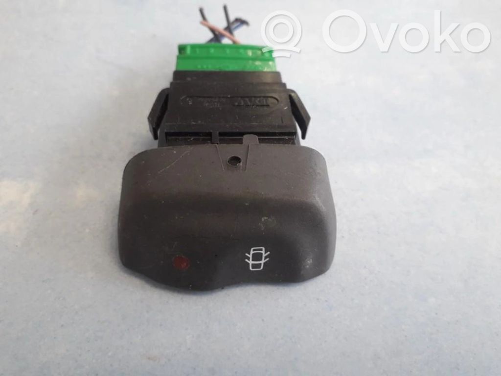 Botón interruptor de bloqueo de puertas   432969B,432969B