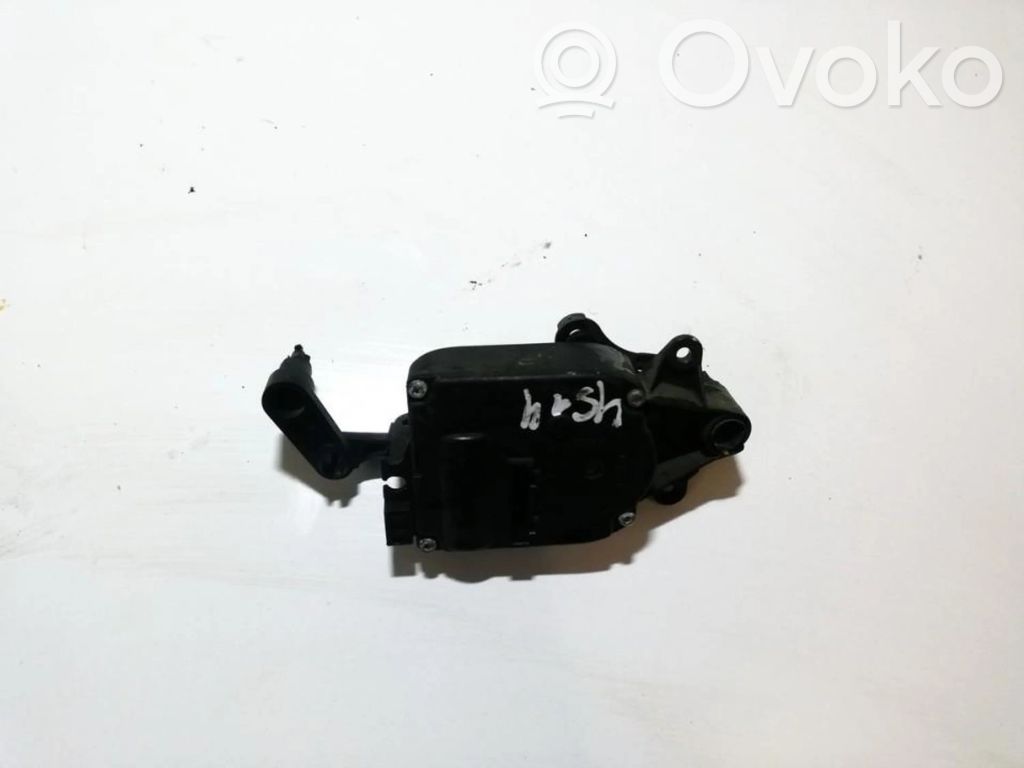 Audi A3 S3 8L Silniczek nagrzewnicy