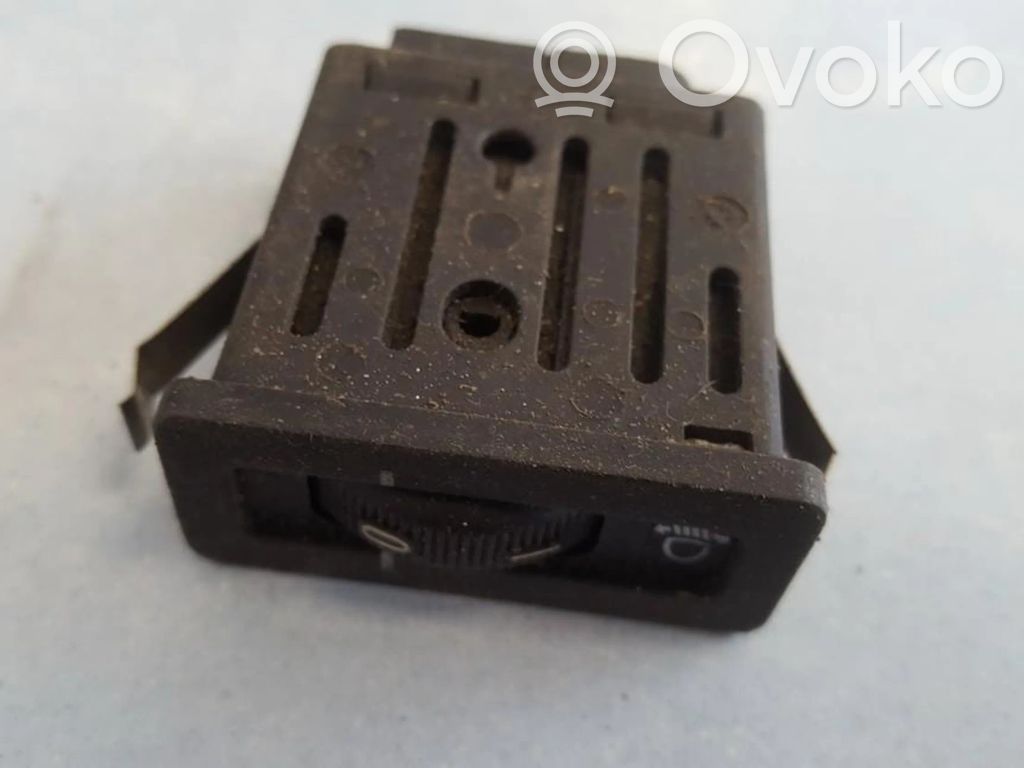 BMW 5 E34 Headlight level height control switch 