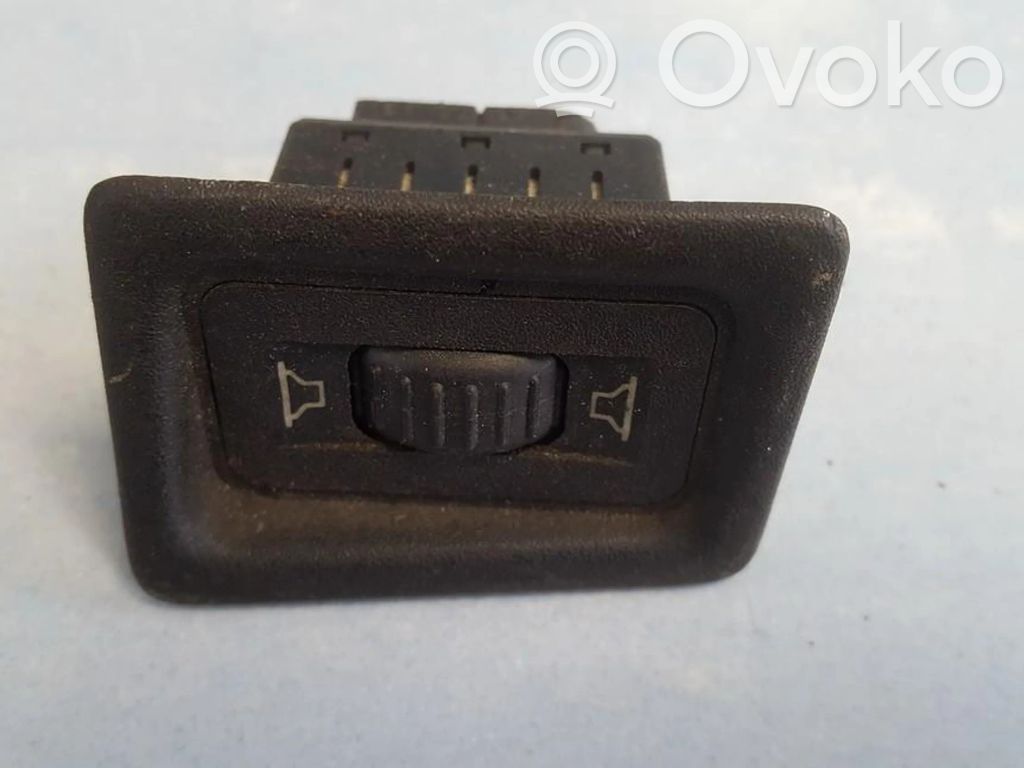 BMW 5 E34 Otros interruptores/perillas/selectores 