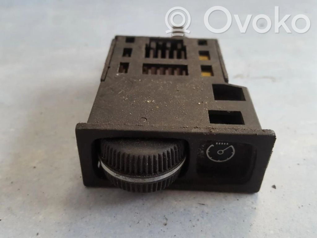 Ford Sierra Interruttore di regolazione dell’illuminazione del quadro