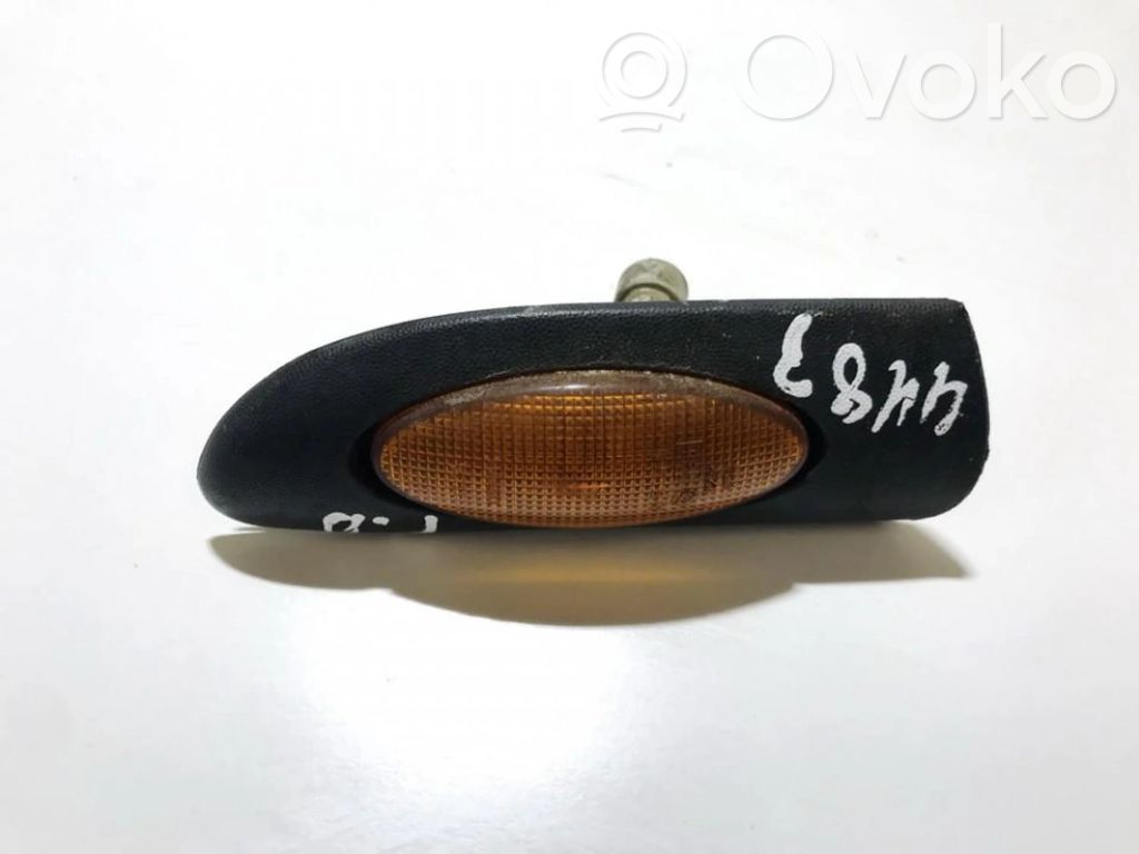 Opel Vectra B Semnalizator bară față 
