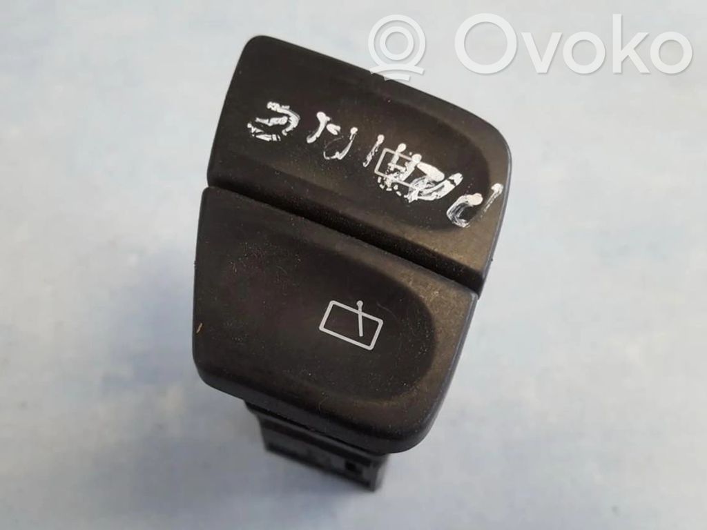 Nissan Prairie Pyyhkimen kytkin 