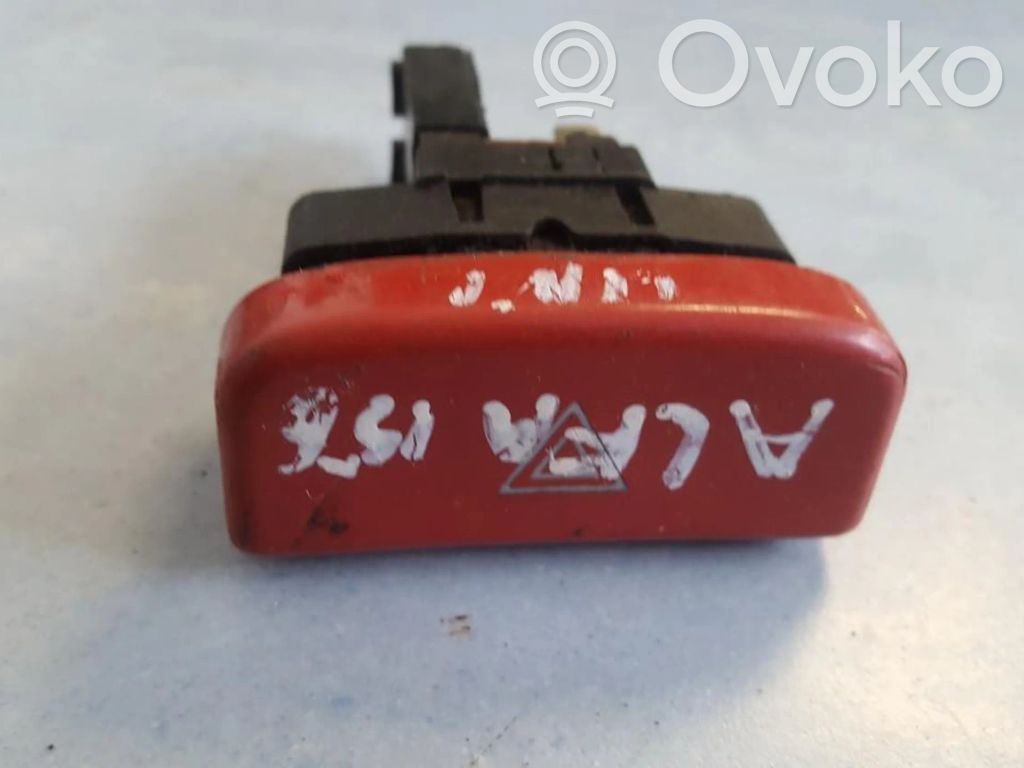 Botón interruptor de luz de peligro   A223,A223