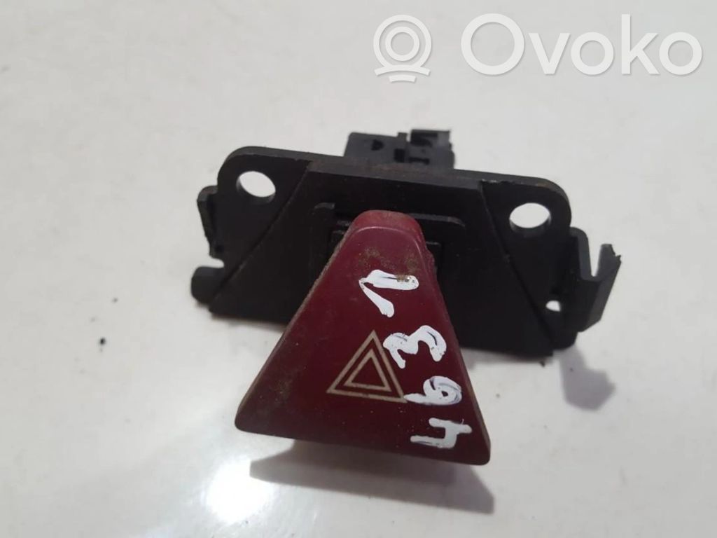 Peugeot 307 Interruttore luci di emergenza