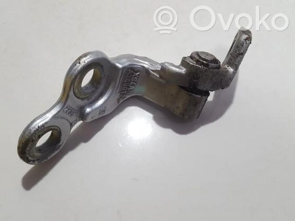 Ford Focus Rear door lower hinge 
