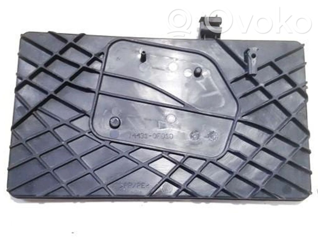 Toyota Corolla Verso AR10 Support boîte de batterie