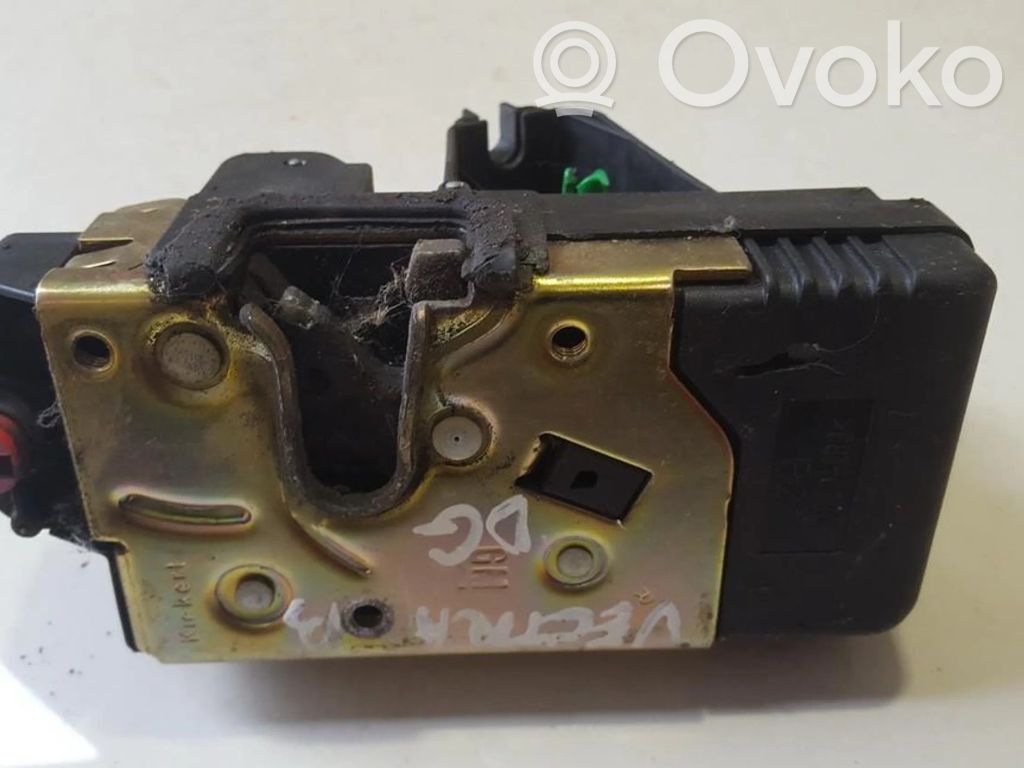 Opel Vectra B Serratura portiera posteriore