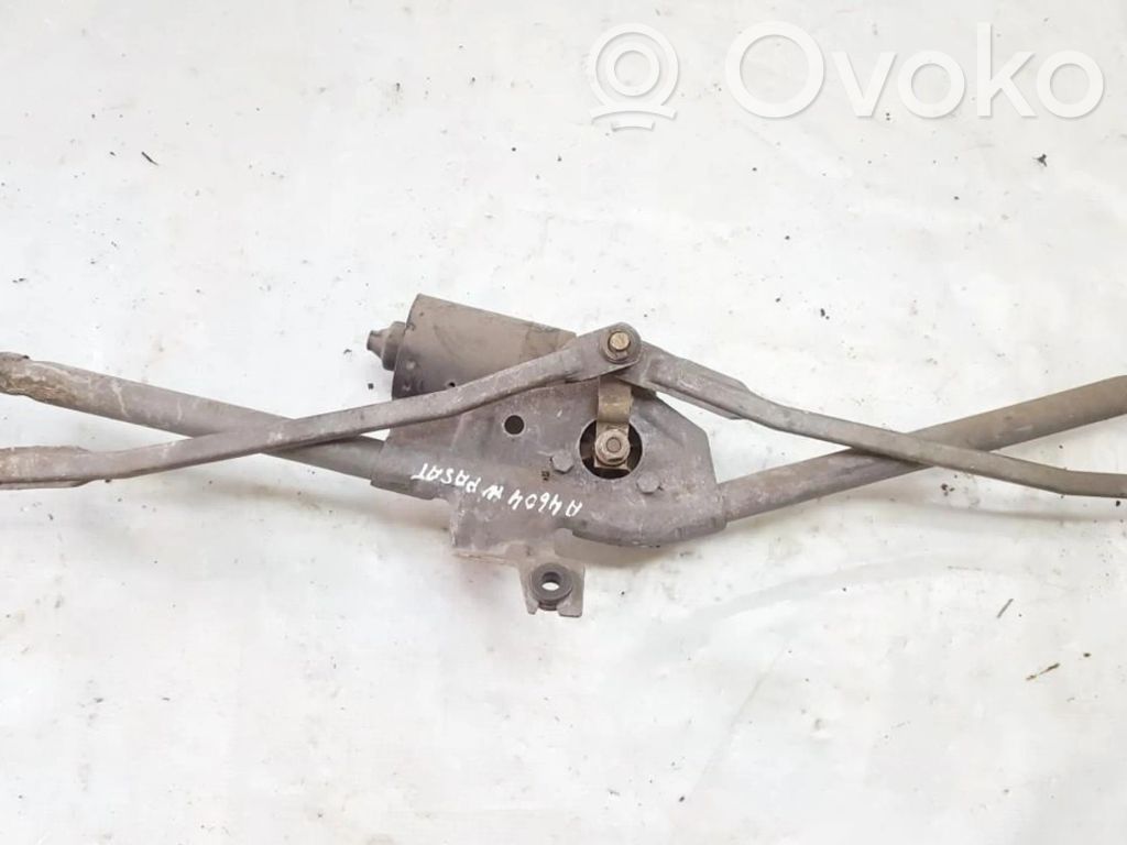 Volkswagen PASSAT B4 Tiranti e motorino del tergicristallo anteriore 