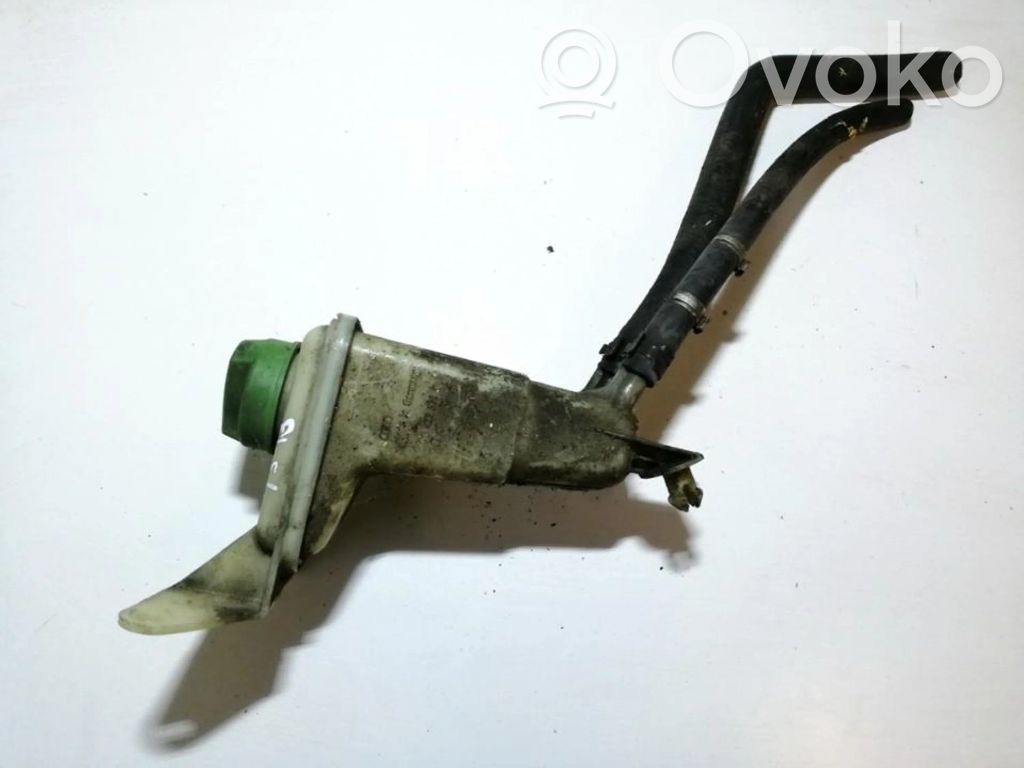 Volkswagen PASSAT B5 Serbatoio/vaschetta del liquido del servosterzo 