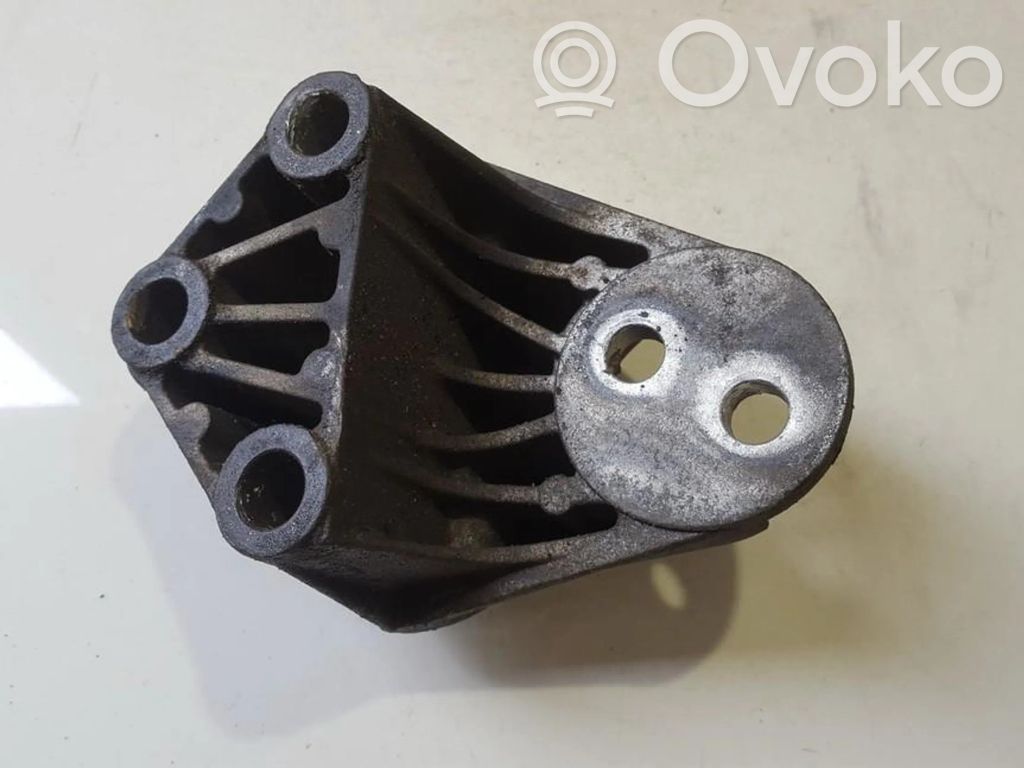 Opel Vectra B Suport motor 