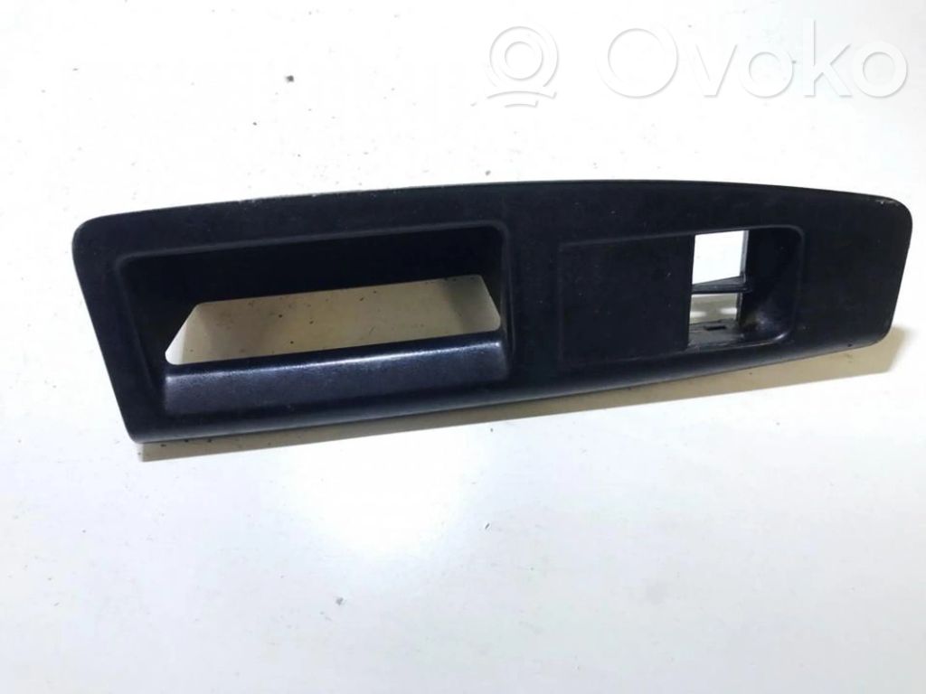 Volkswagen Polo Rivestimento pulsantiera finestrino della portiera anteriore 