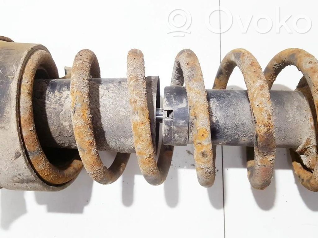 Audi 100 200 5000 C3 Arc elicoidal spate 