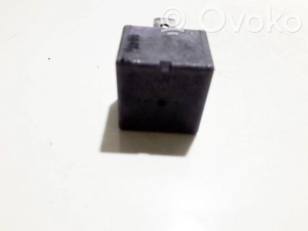 Alte relee   12V50A03525,12V50A03525,12V50A03525,12V50A03525