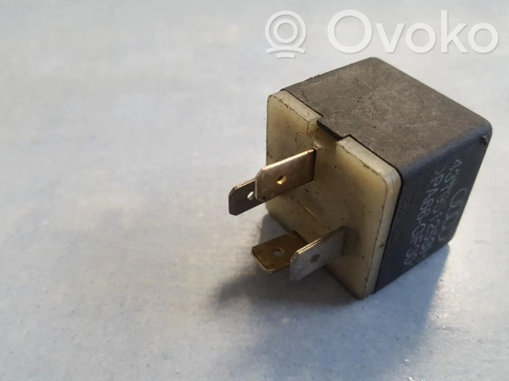Audi A6 S6 C5 4B Autres relais
