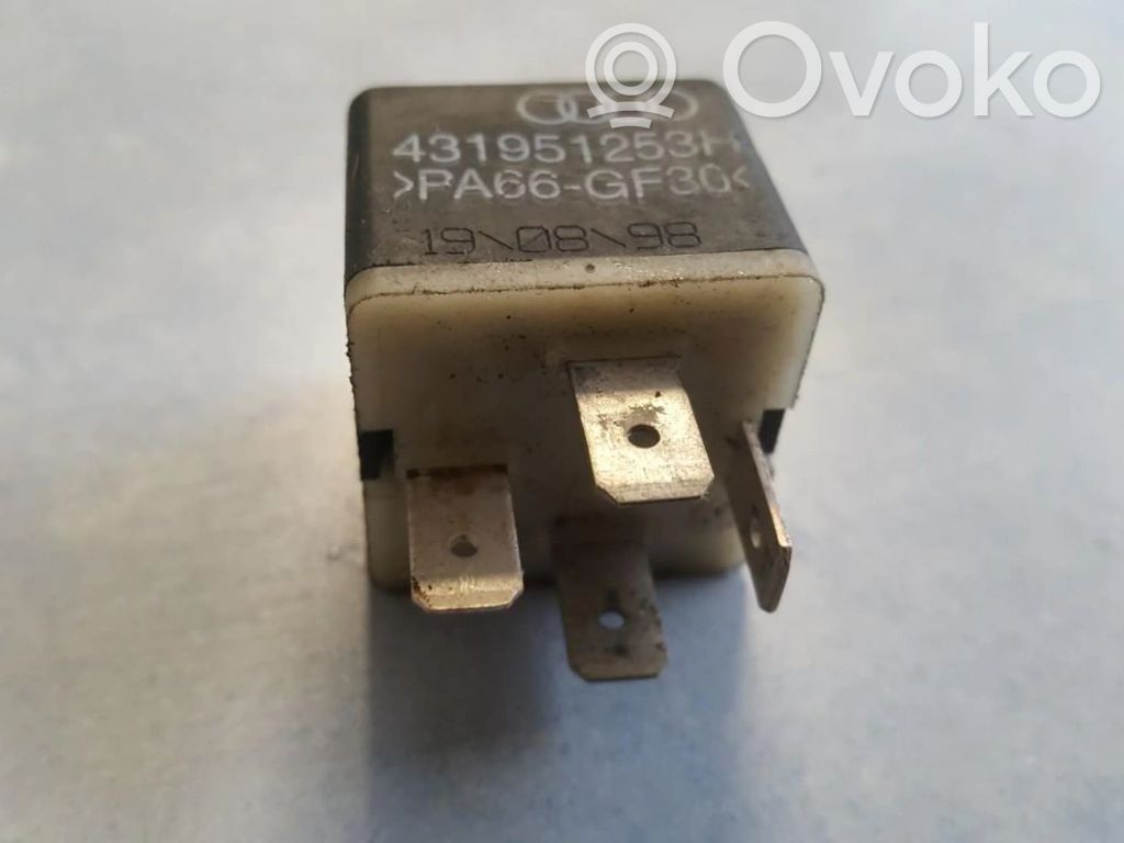 Audi A6 S6 C5 4B Autres relais
