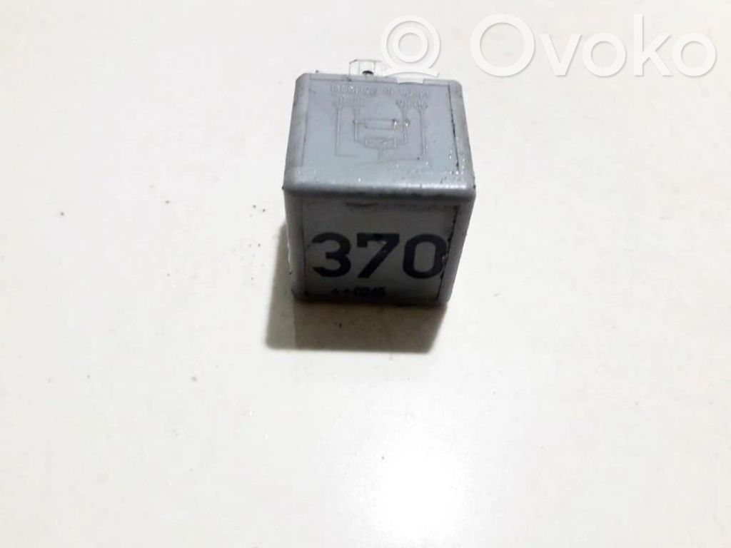 Altri relè   8D0951253,V23134J52X300,8D0951253,V23134J52X300