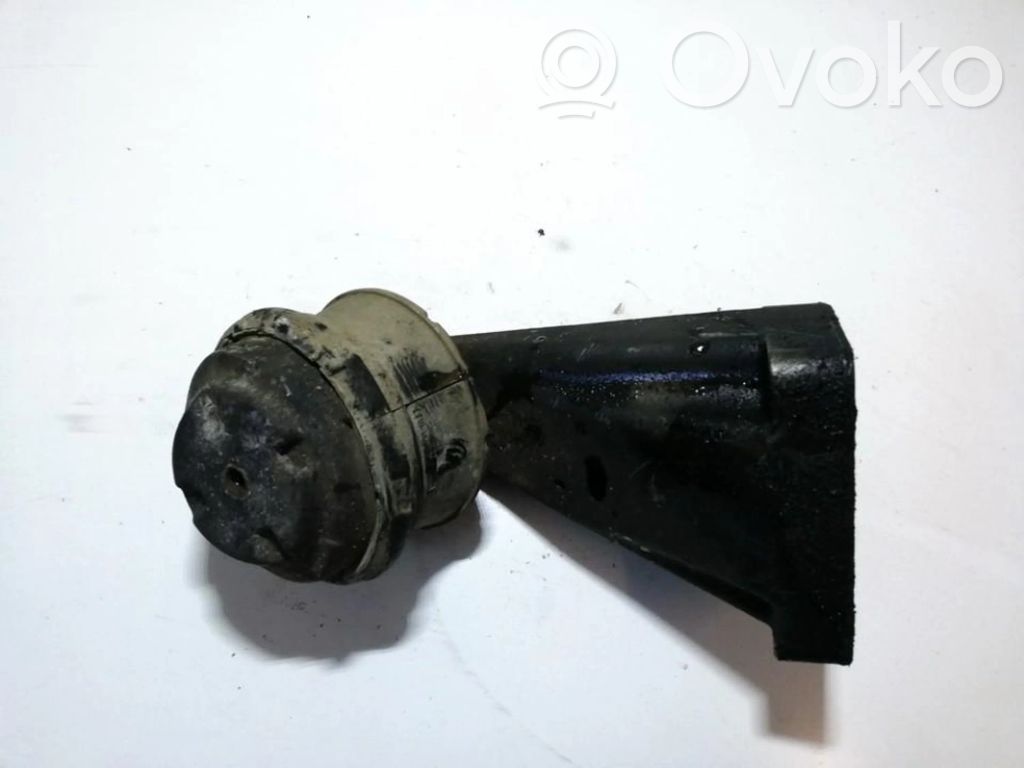 Mercedes-Benz E W211 Halterung Lager Motor 