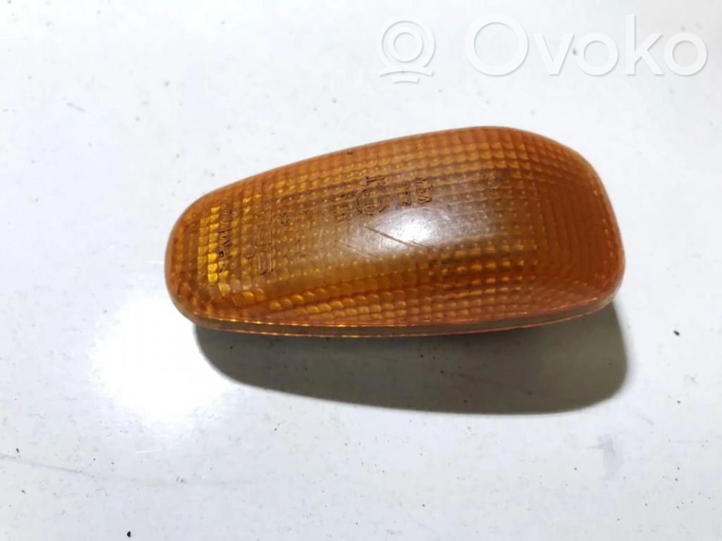 Mercedes-Benz E W210 Seitenblinker 