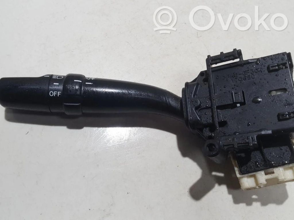 Toyota Avensis Verso Leva indicatori