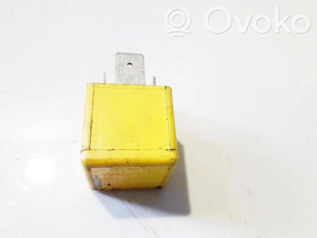 Saab 9-3 Ver2 Autres relais