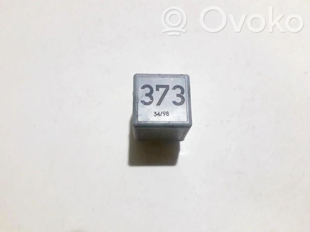 Otros relés   8D0951253A,V23134B52X301,8D0951253A,V23134B52X301