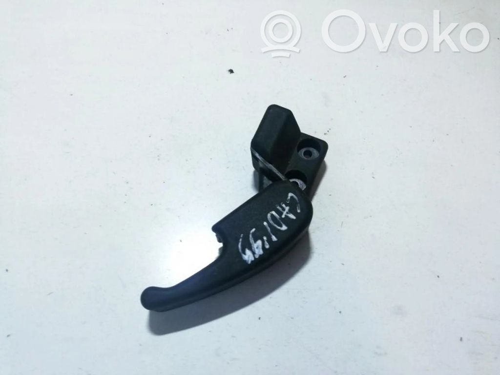 Volkswagen Caddy Maniglia di rilascio del vano motore (cofano)