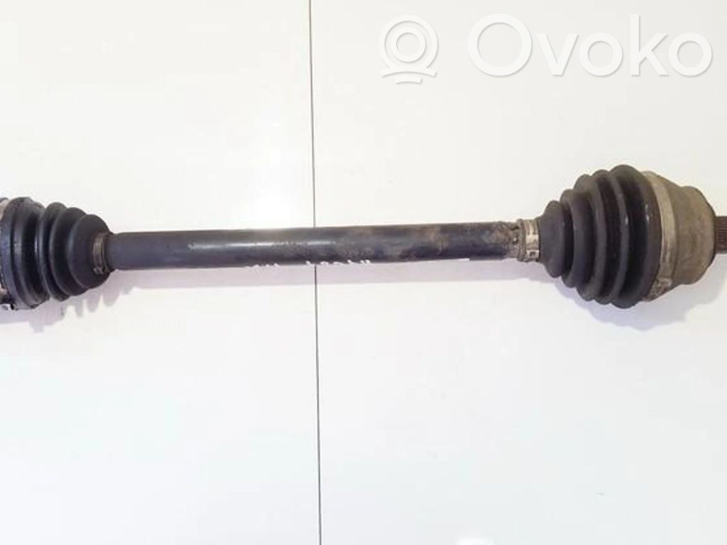 Etuvetoakseli   4F0407272G,4F0407272G