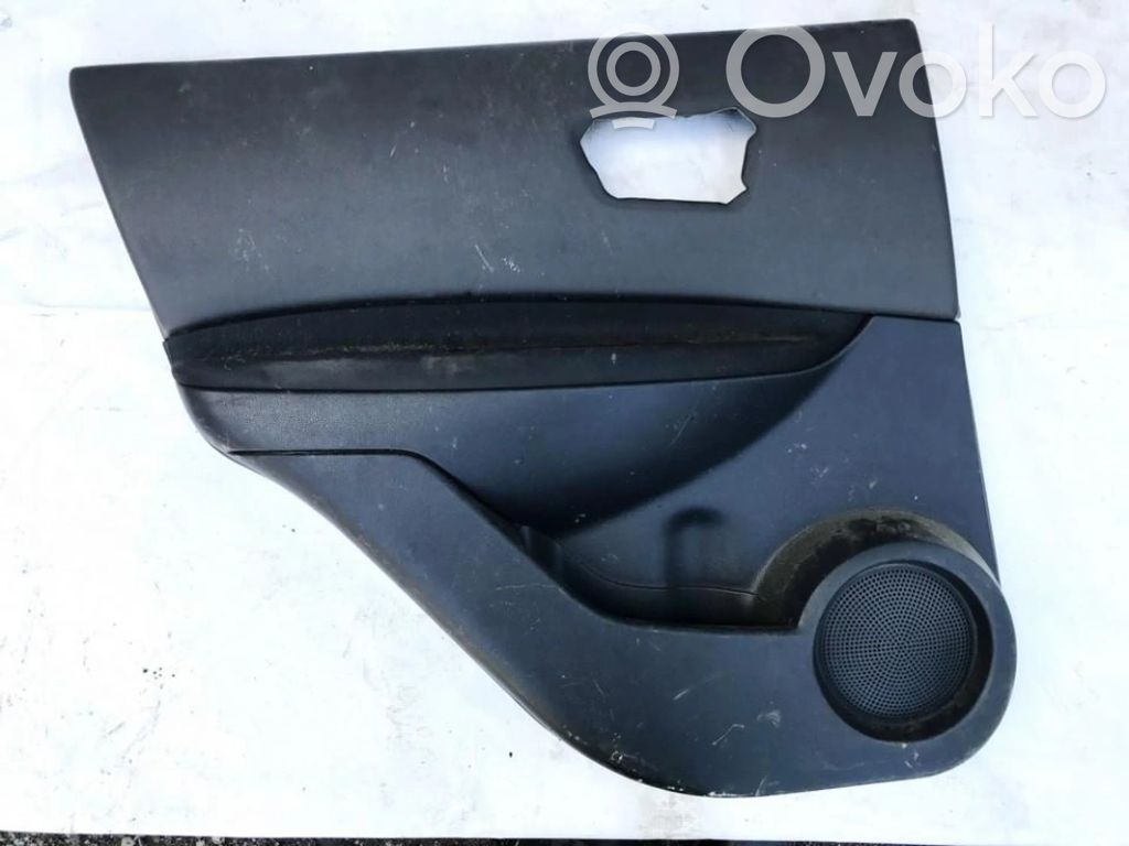 Nissan Qashqai Boczki / Poszycie drzwi tylnych 