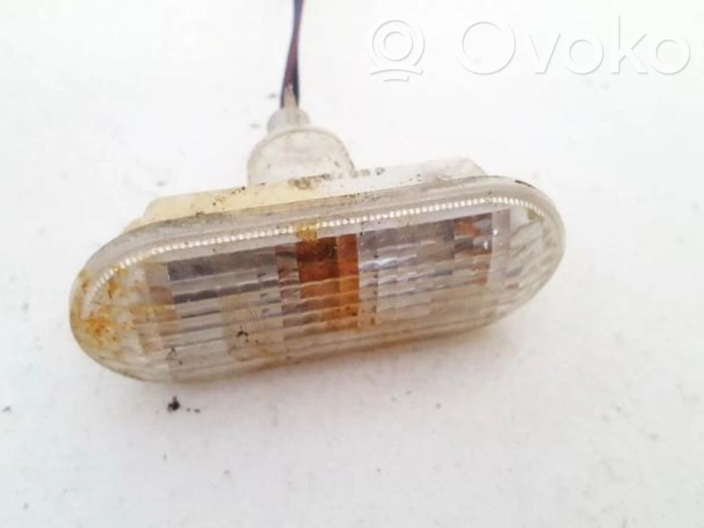 Ford Focus Semnalizator bară față
