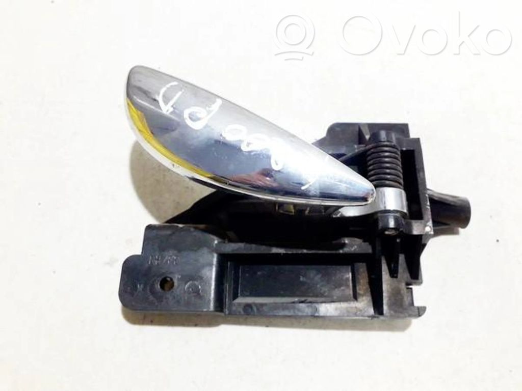 Rover 214 - 216 - 220 Poignée inférieure de porte avant