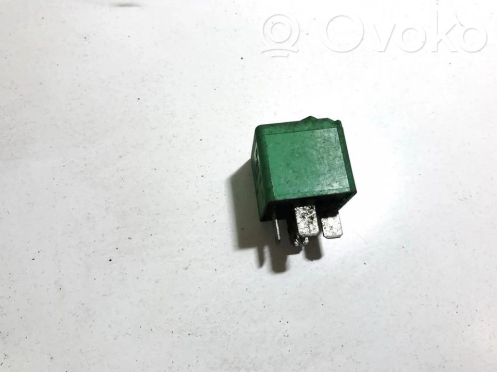 Otros relés   93BG13A025AA,V23136A1X2,93BG13A025AA,V23136A1X2,V23136A1X2